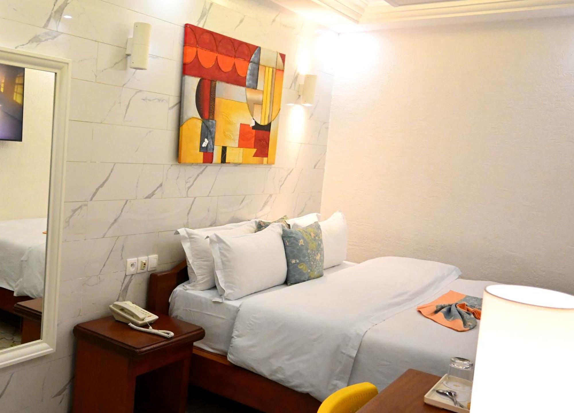 Grand Hotel Akwa دوالا المظهر الخارجي الصورة
