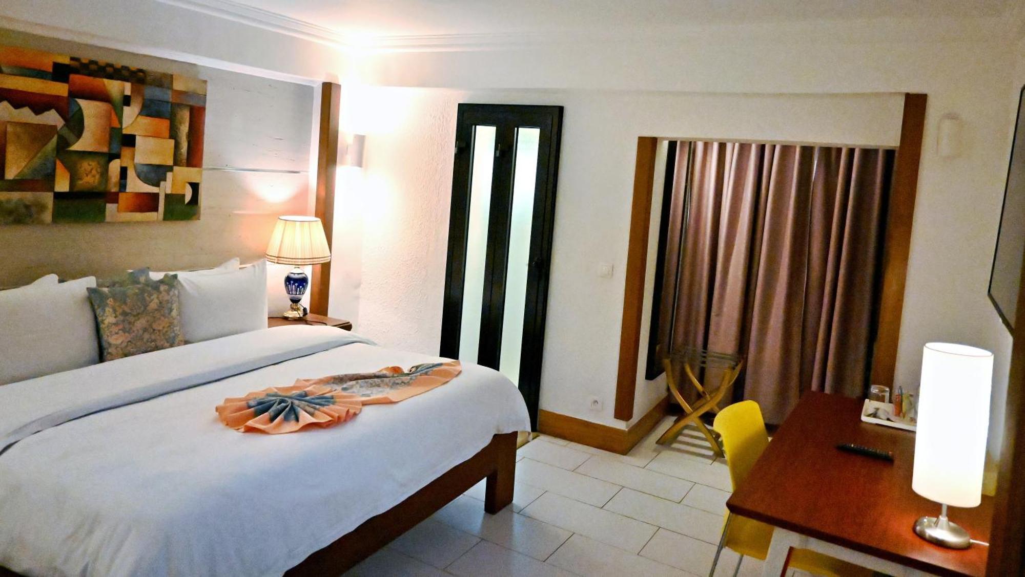 Grand Hotel Akwa دوالا المظهر الخارجي الصورة