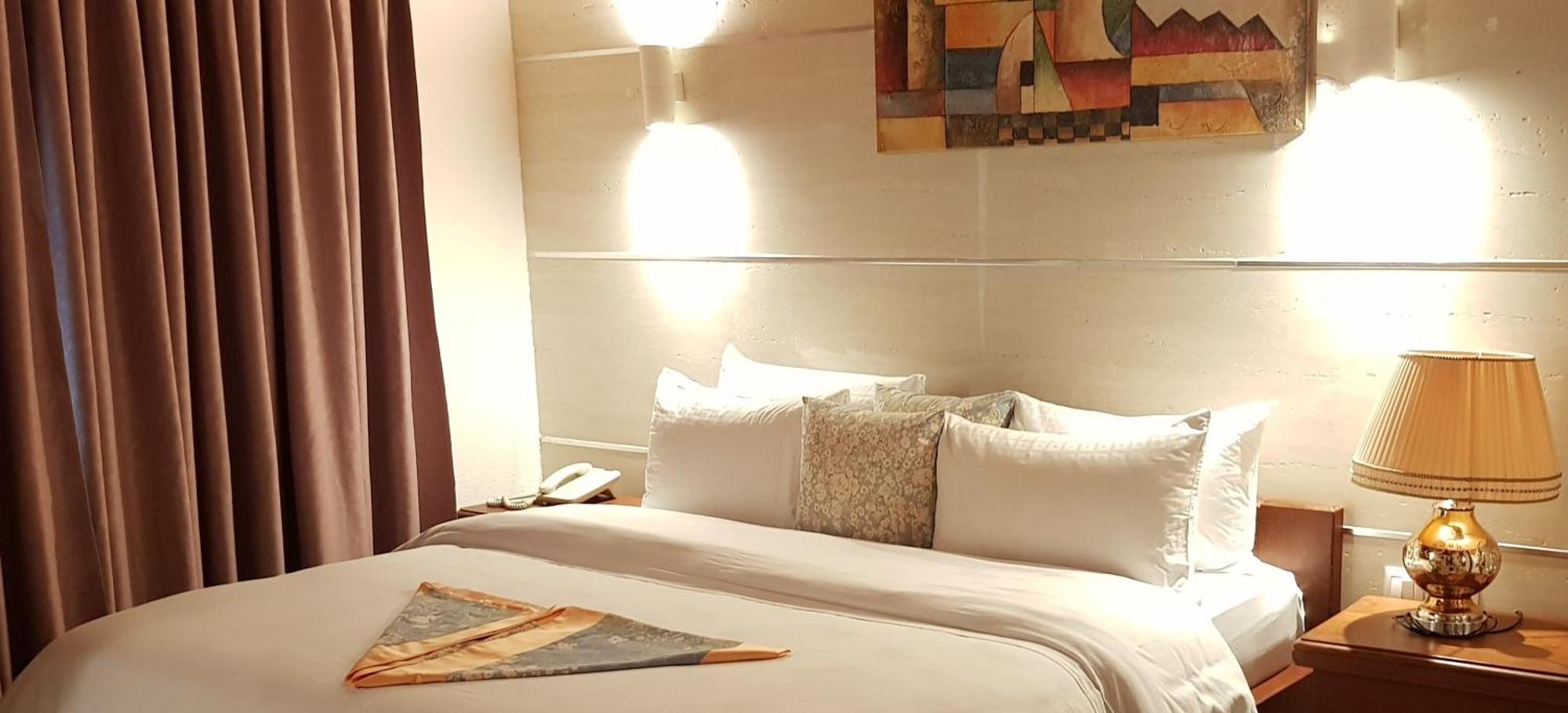 Grand Hotel Akwa دوالا المظهر الخارجي الصورة